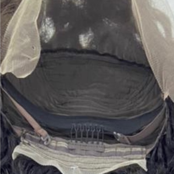 Hd Lace Wig - Picture 4 of 4